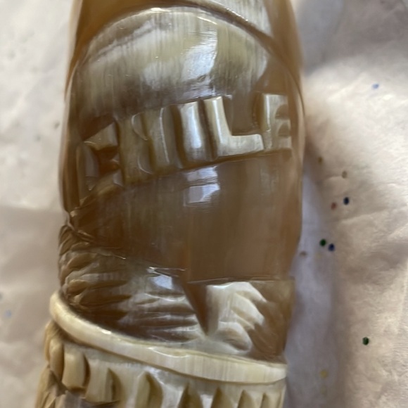 Natural Ox Bull Horn Carved Face HandCarved From Chile - Picture 3 of 9